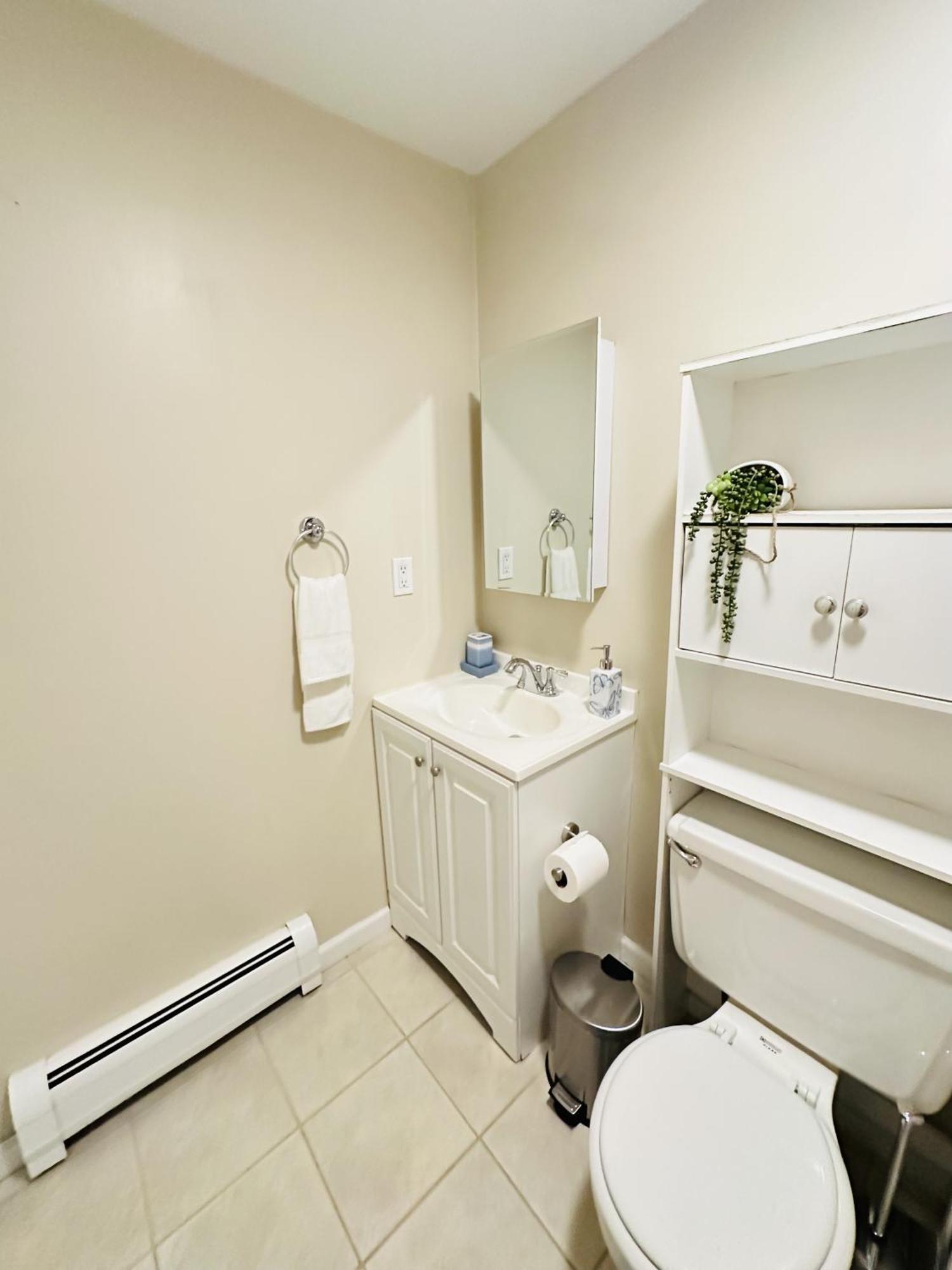 Cozy, Pleasant 2Br Apt In Beach Community! Norwalk Ngoại thất bức ảnh